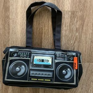 Parcel boom box bag